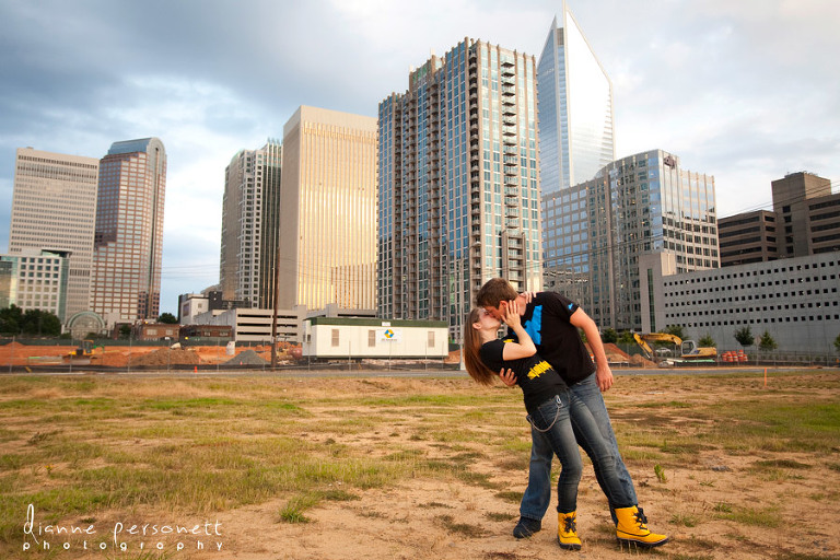 City engagement photos in Charlotte