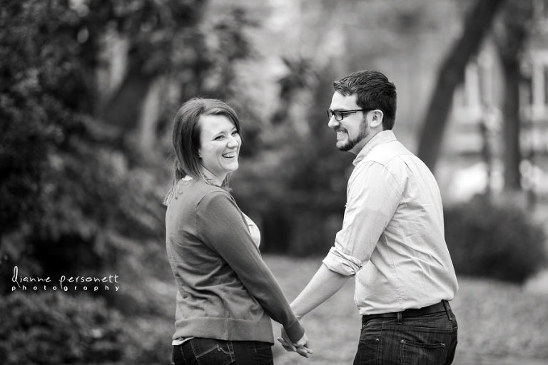 uptown charlotte engagement photos