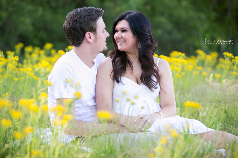 charlotte engagement photos in a field