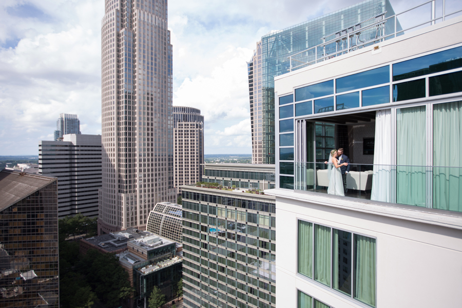 nuvole rooftop twenty two charlotte wedding